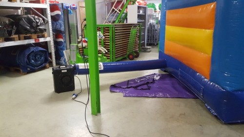 Springkussen Seaworld mini met dak